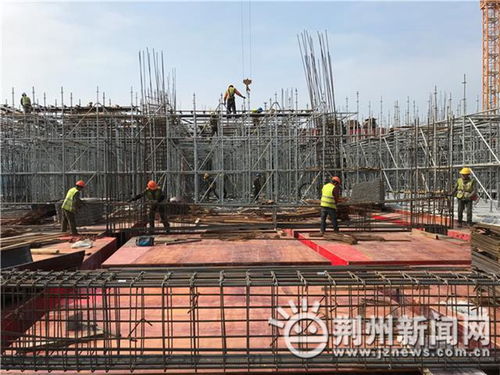 最新 24小時日夜交班 荊州市民之家建設如火如荼